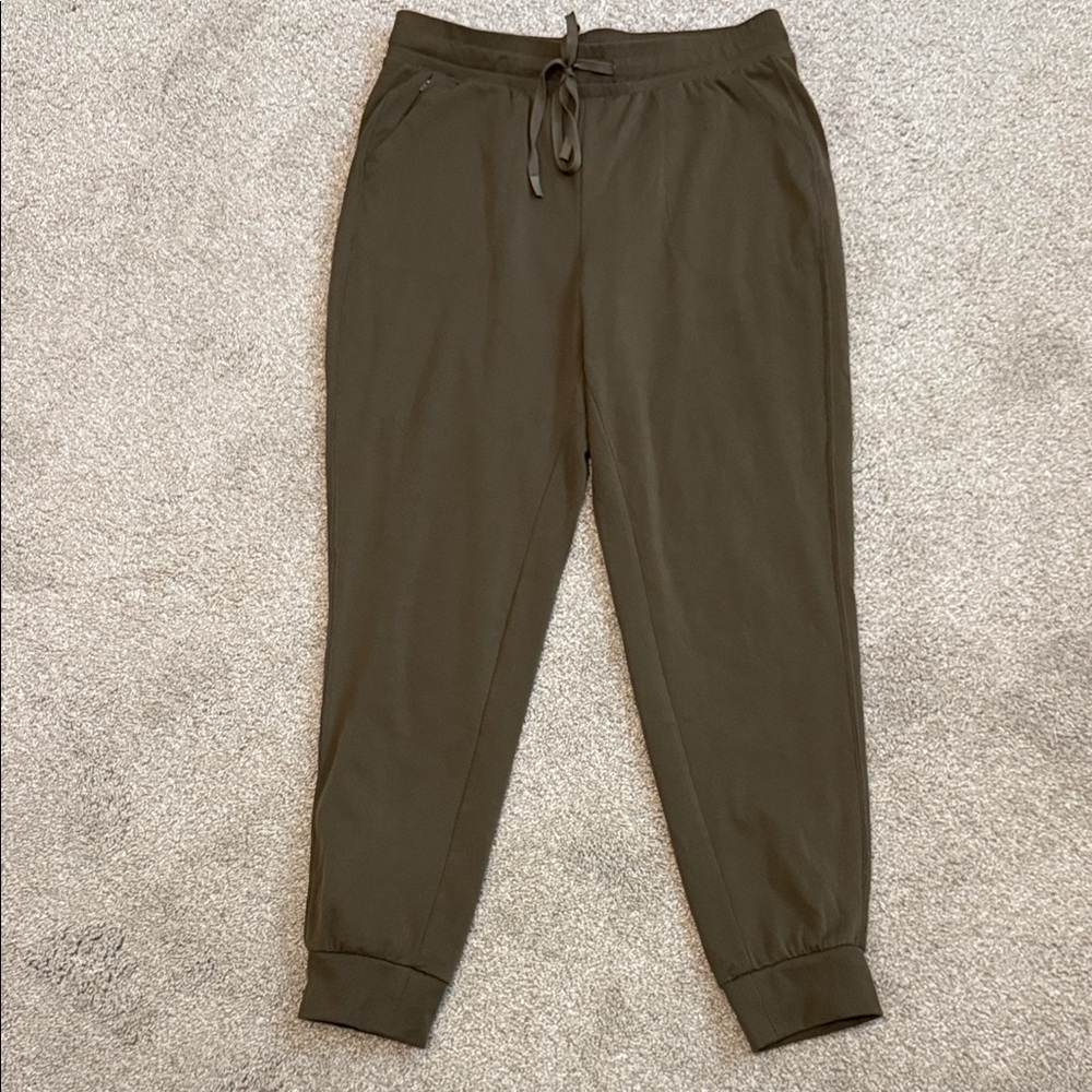 Recreation Thread & Supply Joggers